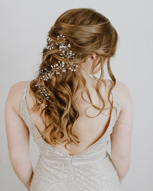 Preventing Hair Loss in Youth: Effective Strategies and Solutions - Alchemy Laboratories